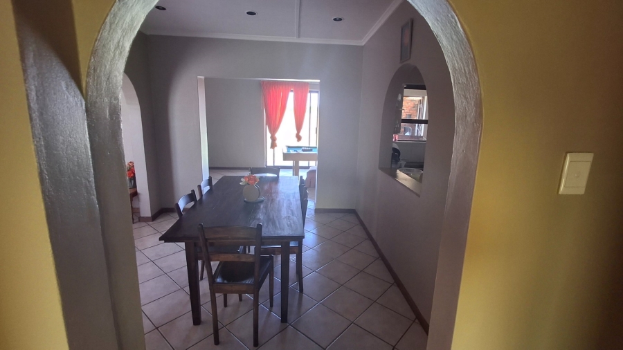 3 Bedroom Property for Sale in Noorsekloof Eastern Cape